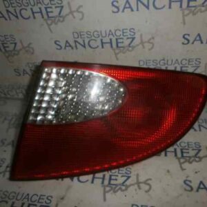 PILOTO TRASERO DERECHO TOYOTA AVENSIS MONOVOLUMEN (T22) 2.0 16V CAT
