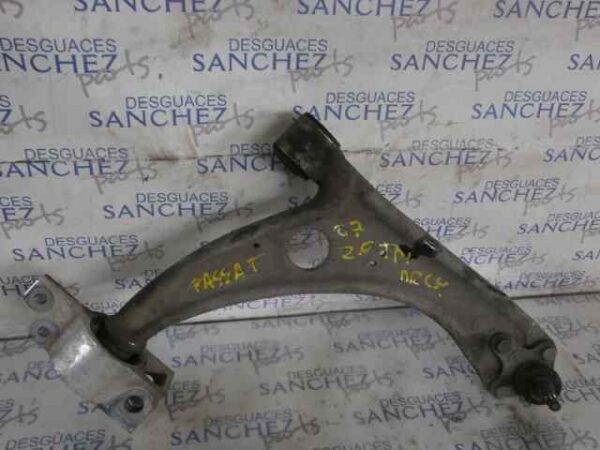 BRAZO SUSPENSION INFERIOR DELANTERO DERECHO VOLKSWAGEN PASSAT BERLINA (3C2) 2.0 TDI
