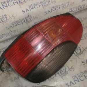 PILOTO TRASERO DERECHO PEUGEOT 306 BREAK 2.0 HDi CAT