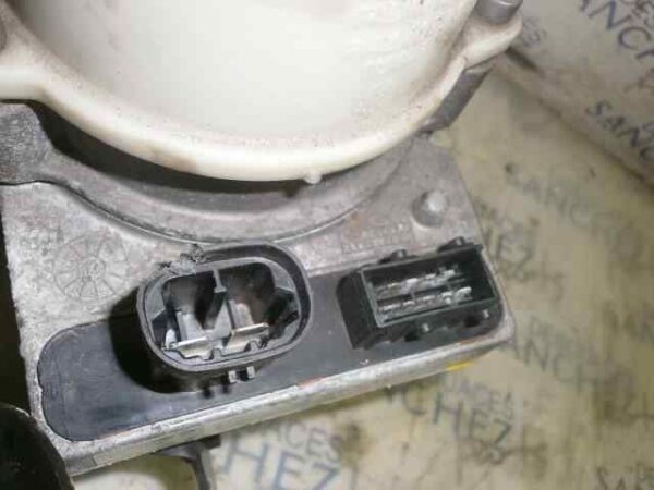 BOMBA DIRECCION DACIA SANDERO 1.5 dCi Diesel FAP CAT - Imagen 3