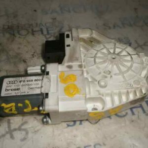 MOTOR ELEVALUNAS TRASERO IZQUIERDO AUDI A6 AVANT (4F5) 2.7 V6 24V TDI