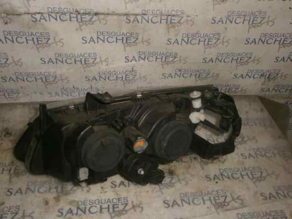 FARO DERECHO NISSAN ALMERA (N16/E) 1.5 16V CAT
