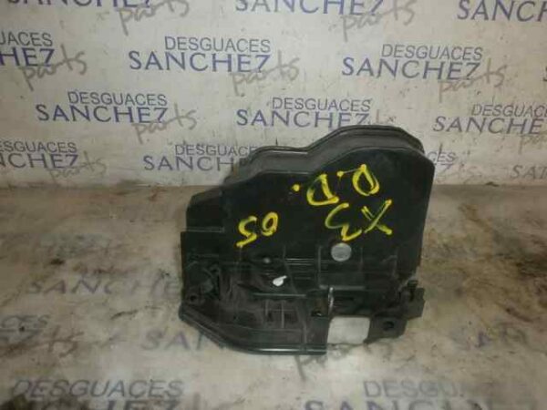 CERRADURA PUERTA DELANTERA DERECHA BMW SERIE X3 (E83) 2.0 Turbodiesel CAT