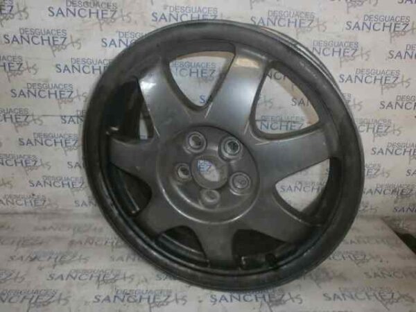 LLANTA TOYOTA PRIUS (NHW20) 1.5 CAT