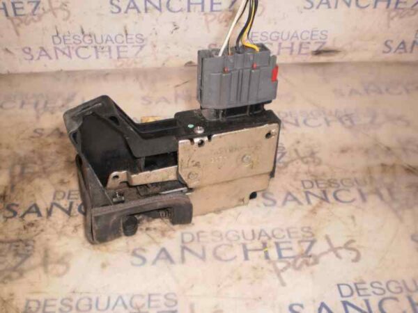 CERRADURA PUERTA DELANTERA DERECHA FORD FIESTA (CBK) 1.4 TDCi CAT