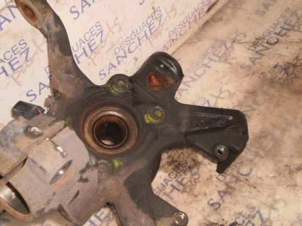 MANGUETA DELANTERA IZQUIERDA VOLKSWAGEN GOLF V BERLINA (1K1) 1.6