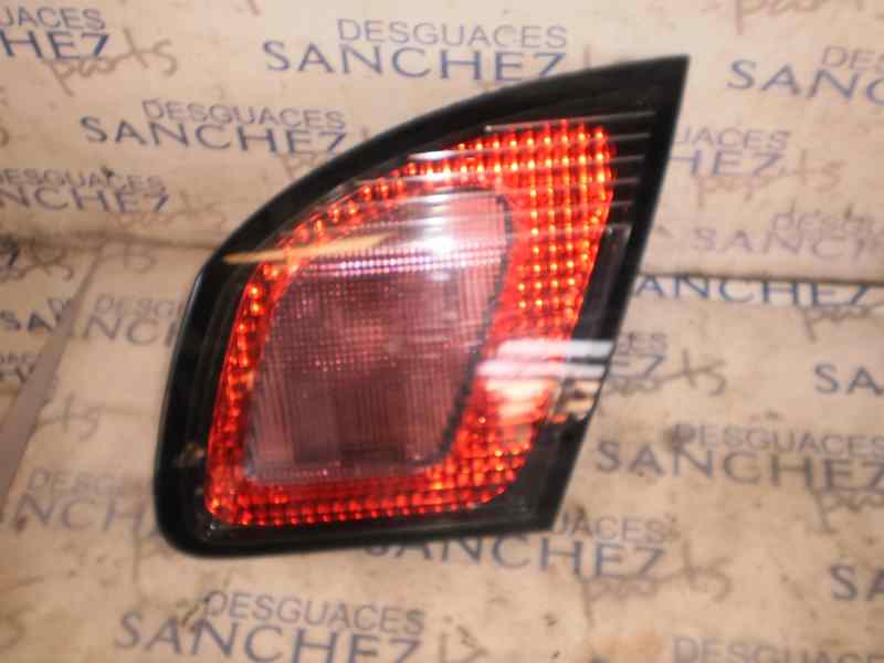 PILOTO TRASERO DERECHO NISSAN PRIMERA BERLINA (P11) 2.0 Turbodiesel CAT