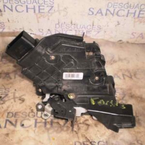CERRADURA PUERTA DELANTERA DERECHA FORD FOCUS BERLINA  (CAP) 1.8 TDCi Turbodiesel CAT