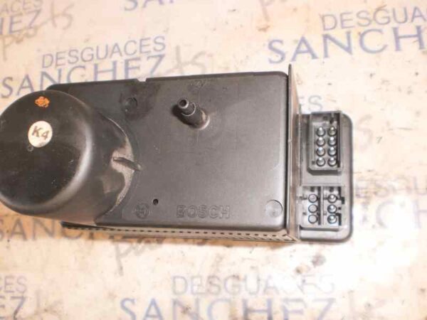 COMPRESOR CIERRE CENTRALIZADO MERCEDES CLASE C (W202) BERLINA 2.4 V6 18V CAT - Imagen 2