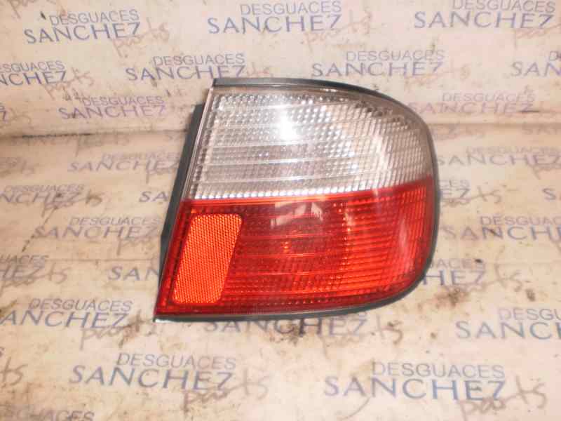 PILOTO TRASERO DERECHO NISSAN PRIMERA BERL./FAMILIAR (P10/W10) 2.0 16V CAT