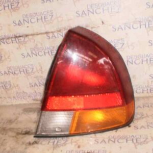 PILOTO TRASERO DERECHO MITSUBISHI CARISMA BERLINA 4 (DA0) 2.0 CAT