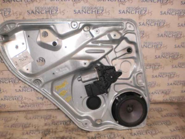 MOTOR ELEVALUNAS TRASERO IZQUIERDO VOLKSWAGEN PASSAT BERLINA (3B2) 1.9 TDI