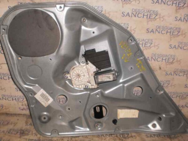 MOTOR ELEVALUNAS TRASERO IZQUIERDO SEAT IBIZA  (6L1) 1.9 SDI