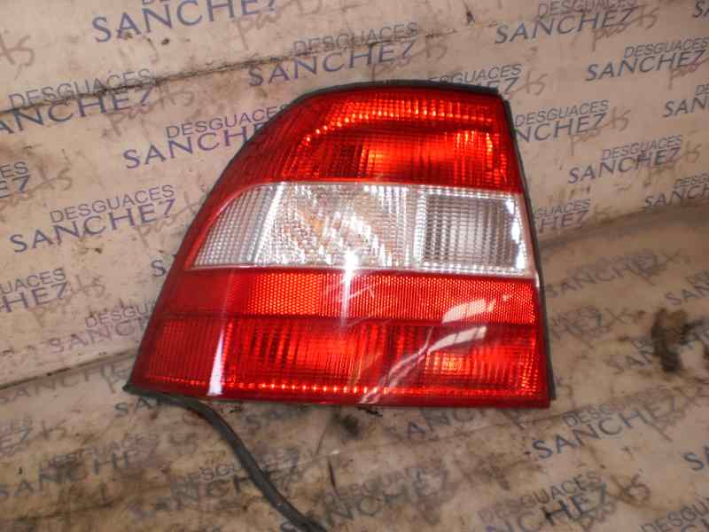 PILOTO TRASERO IZQUIERDO OPEL VECTRA B BERLINA 2.0 DTI