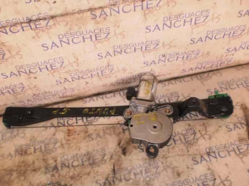 MOTOR ELEVALUNAS DELANTERO IZQUIERDO FIAT PUNTO BERLINA (188) 1.9 JTD CAT