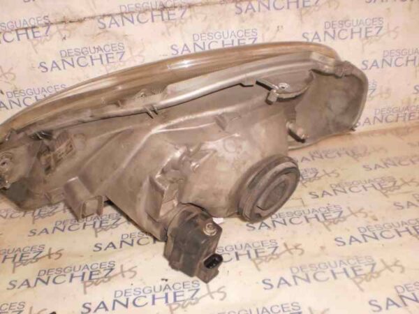 FARO DERECHO OPEL VIVARO 2.5 DTI / CDTI CAT (G9U-730 / LJ9)