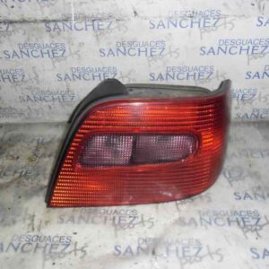 PILOTO TRASERO DERECHO CITROEN XSARA BERLINA 2.0 HDi
