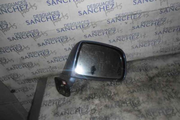 RETROVISOR DERECHO HYUNDAI TRAJET (FO) 2.0 16V CAT