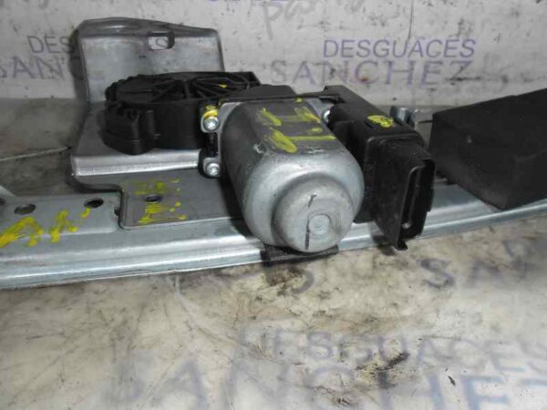 MOTOR ELEVALUNAS TRASERO IZQUIERDO RENAULT MEGANE II BERLINA 5P 1.9 dCi Diesel