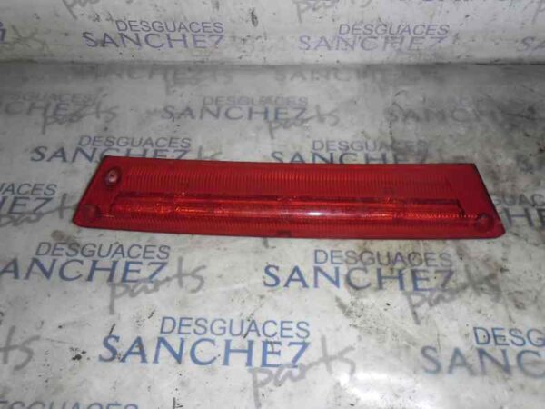 TERCERA LUZ FRENO FORD FIESTA (CCN) 1.6 16V Ti-VCT CAT