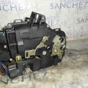 CERRADURA PUERTA DELANTERA DERECHA VOLKSWAGEN GOLF IV BERLINA  (1J1) 1.9 TDI