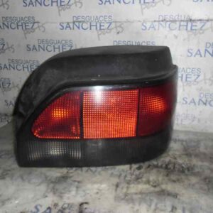 PILOTO TRASERO DERECHO RENAULT CLIO I PHASE III 1.2