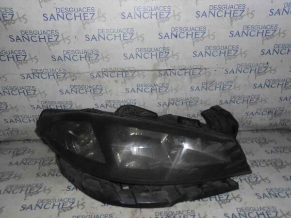 FARO DERECHO RENAULT LAGUNA II (BG0) 1.9 dCi Diesel FAP