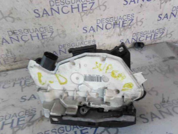 CERRADURA PUERTA DELANTERA DERECHA SKODA SUPERB COMBI (3T5) 2.0 TDI DPF