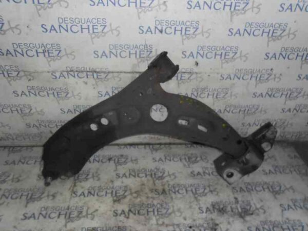 BRAZO SUSPENSION INFERIOR DELANTERO DERECHO SEAT LEON (1P1) 1.6 bivalent - Gasolina / Gas licuado del petróleo. GPL