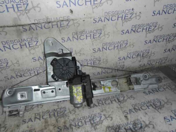 MOTOR ELEVALUNAS TRASERO IZQUIERDO RENAULT MEGANE II BERLINA 5P 1.9 dCi Diesel