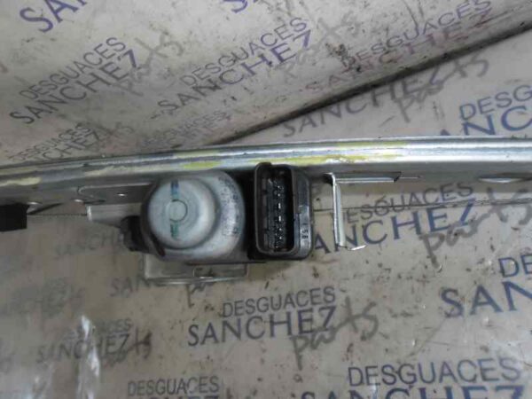 MOTOR ELEVALUNAS TRASERO IZQUIERDO RENAULT MEGANE II BERLINA 3P 1.9 dCi Diesel FAP CAT