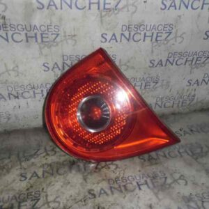 PILOTO TRASERO DERECHO VOLKSWAGEN GOLF V BERLINA (1K1) 2.0 16V T FSI / TSI
