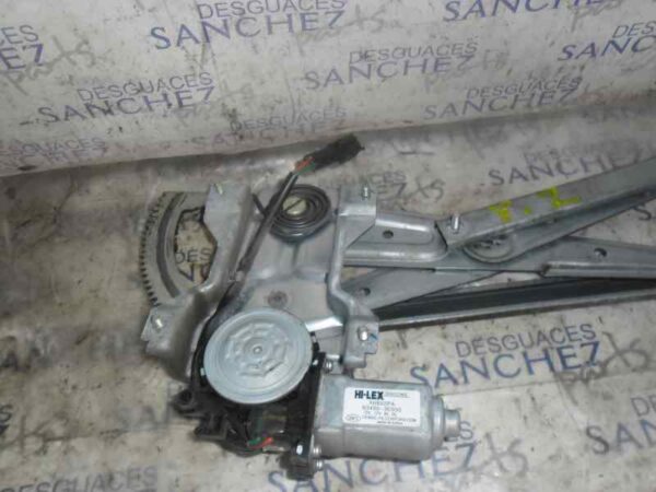 MOTOR ELEVALUNAS TRASERO IZQUIERDO KIA SORENTO 2.5 CRDi - Imagen 2