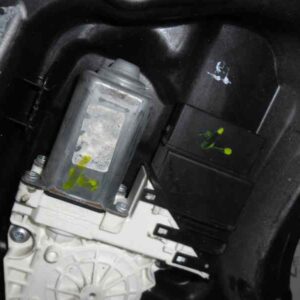 MOTOR ELEVALUNAS TRASERO IZQUIERDO VOLKSWAGEN TIGUAN (5N2) 2.0 TDI