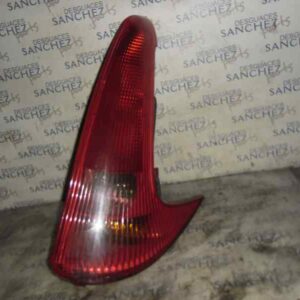 PILOTO TRASERO DERECHO PEUGEOT 206 SW 1.4 HDi