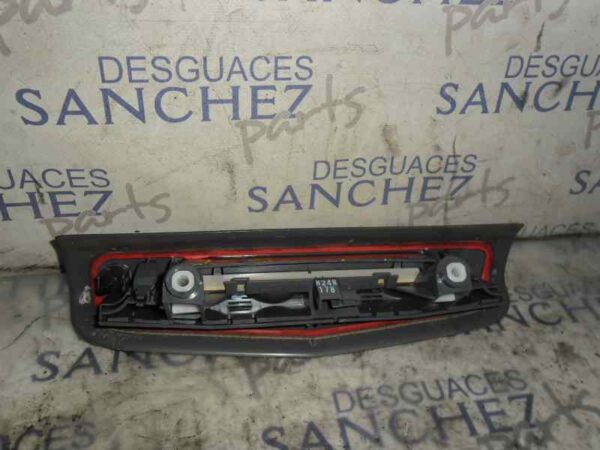 TERCERA LUZ FRENO OPEL CORSA D 1.2 16V LPG - Imagen 2