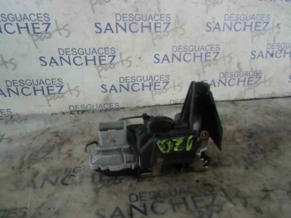 CERRADURA PUERTA DELANTERA IZQUIERDA PEUGEOT 307 (S1) 2.0 HDi CAT