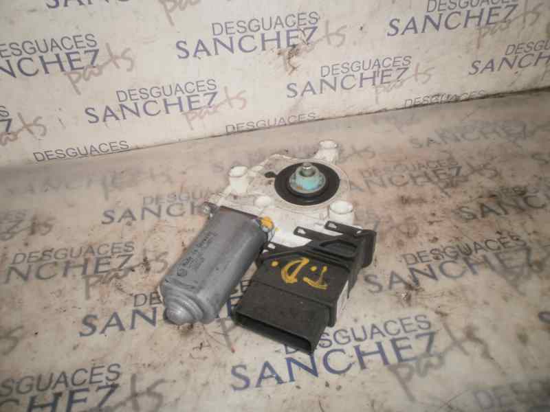 MOTOR ELEVALUNAS TRASERO DERECHO VOLKSWAGEN PASSAT BERLINA (3C2) 1.9 TDI