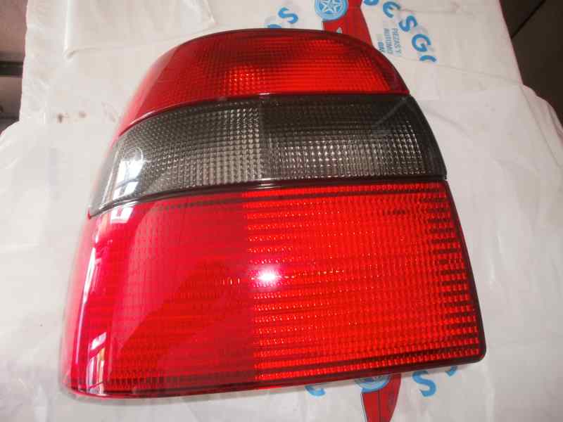 PILOTO TRASERO IZQUIERDO SKODA FELICIA BERLINA ( 791) 1.3