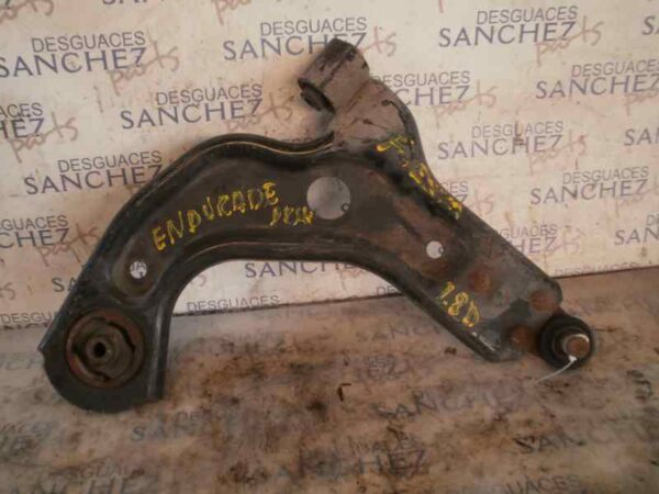 BRAZO SUSPENSION INFERIOR DELANTERO DERECHO FORD FIESTA BERLINA (DX) 1.8 Diesel CAT
