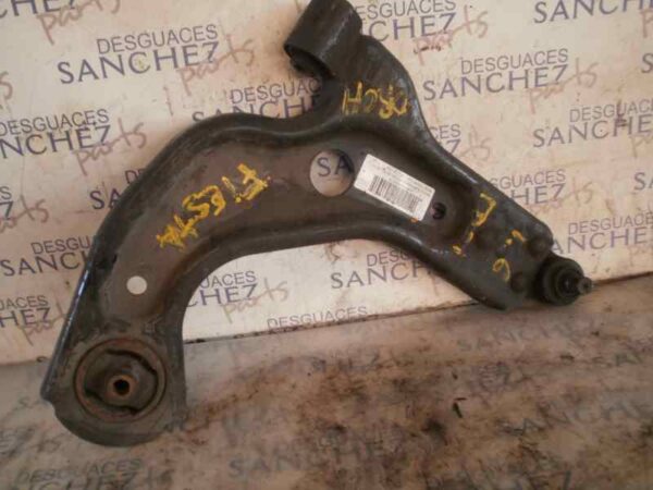 BRAZO SUSPENSION INFERIOR DELANTERO DERECHO FORD FIESTA (CBK) 1.6 TDCi CAT