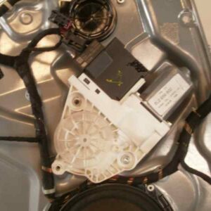 MOTOR ELEVALUNAS DELANTERO DERECHO SEAT IBIZA (6L1) 1.9 SDI