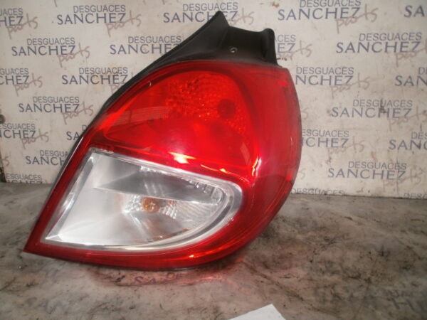 PILOTO TRASERO DERECHO RENAULT CLIO III 1.5 dCi Diesel