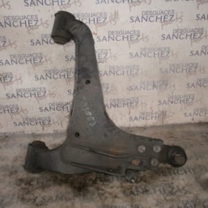 BRAZO SUSPENSION INFERIOR DELANTERO DERECHO SSANGYONG RODIUS 2.7 Turbodiesel CAT