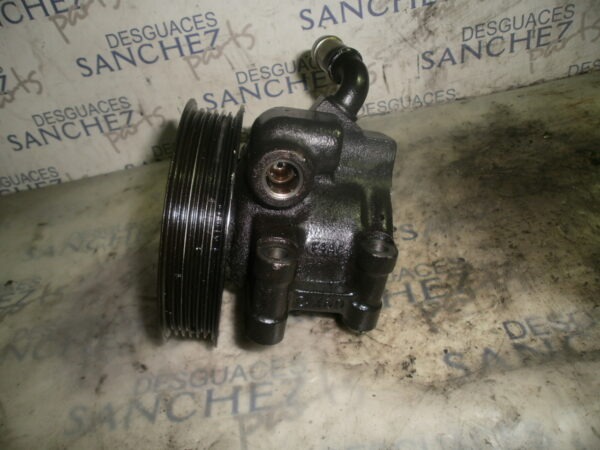BOMBA DIRECCION FORD FOCUS BERLINA (CAK) 1.8 TDDI Turbodiesel CAT - Imagen 2