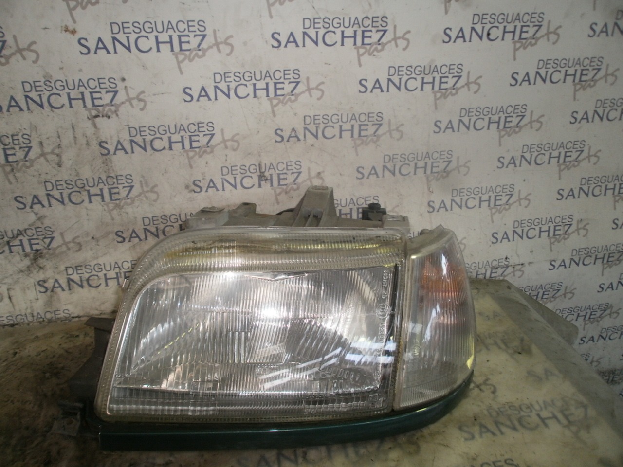 FARO IZQUIERDO RENAULT CLIO I FASE I+II (B/C57) 1.9 Diesel