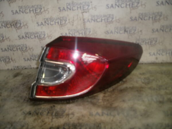 PILOTO TRASERO DERECHO RENAULT MEGANE III SPORT TOURER 1.6 dCi Diesel FAP