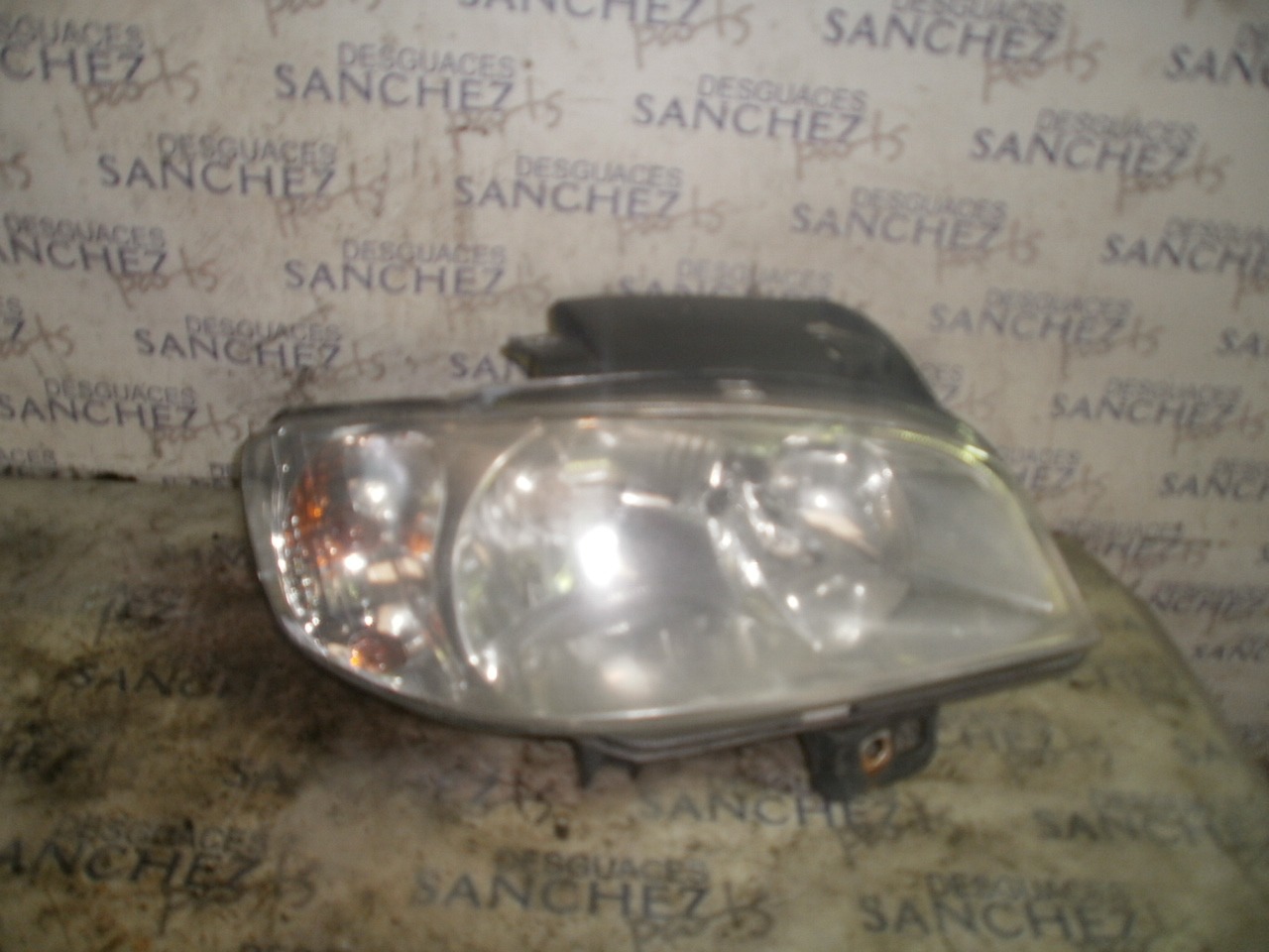 FARO DERECHO SEAT IBIZA (6K1) 1.9 SDI