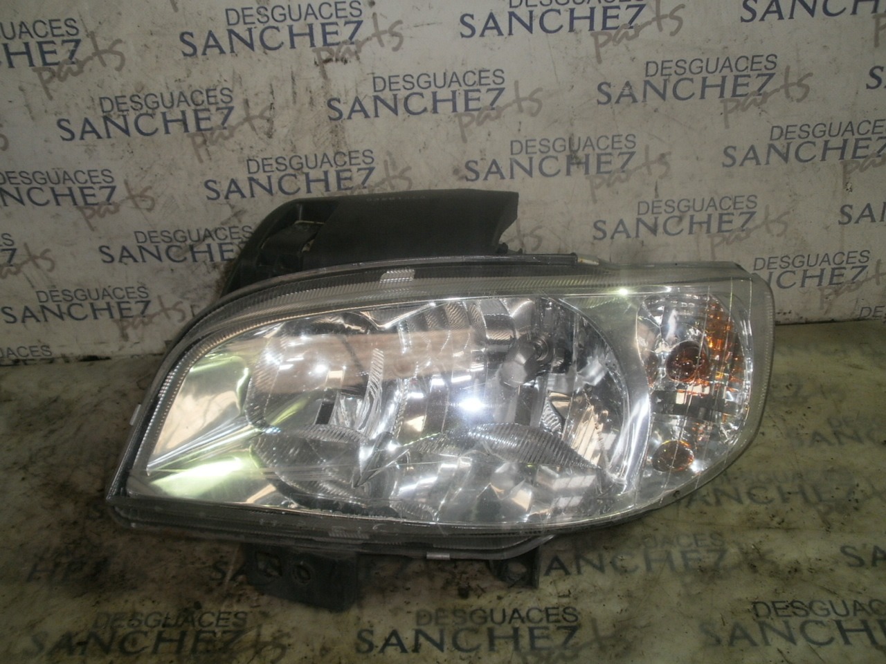 FARO IZQUIERDO SEAT IBIZA (6K1) 1.9 SDI