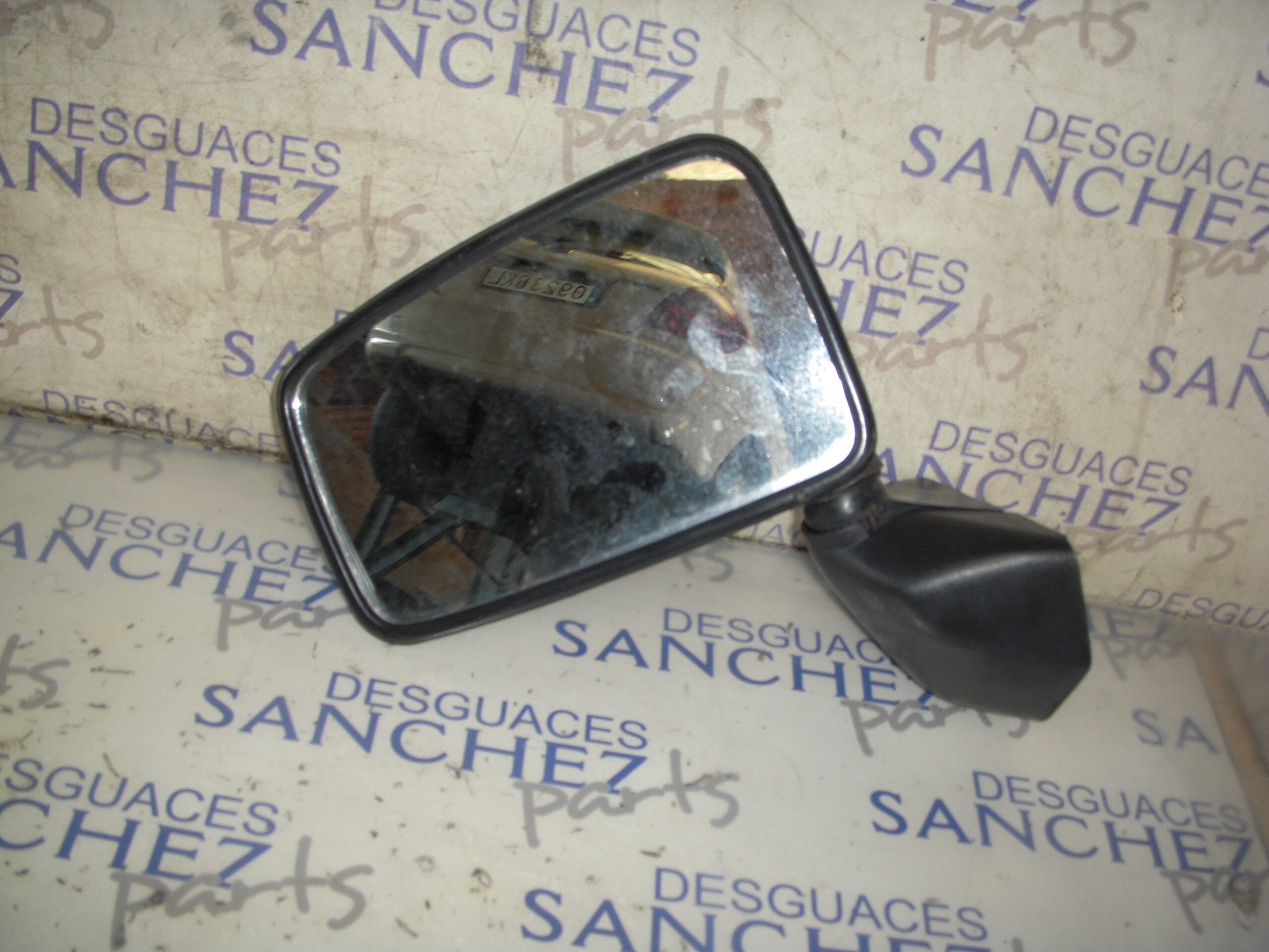 RETROVISOR IZQUIERDO RENAULT RAPID/EXPRESS (F40) 1.1
